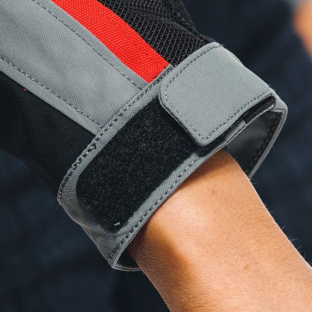 Dainese Hydraflux 2 Air Lady D-Dry Jacket BLACK/CHARCOAL-GRAY/LAVA-RED : Delivery in 5 days